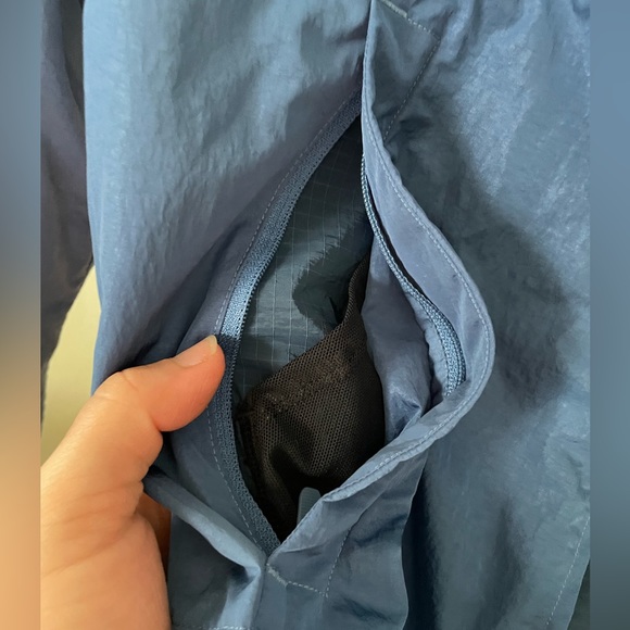 lululemon Ripstop Relaxed-Fit Jacket - Picture 4 of 7